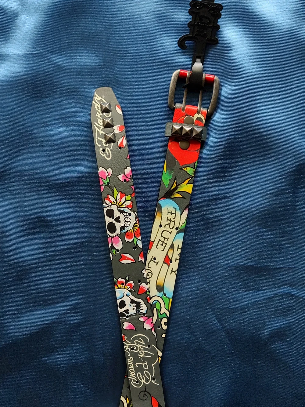 Ed Hardy Tattoo Print Faux Leather Belt With Studs Mens Size 40 NEW